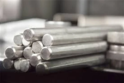 Materiaalitieteen ihme: muotomuistin nitinolitangon kristallirakenteen ymmärt...